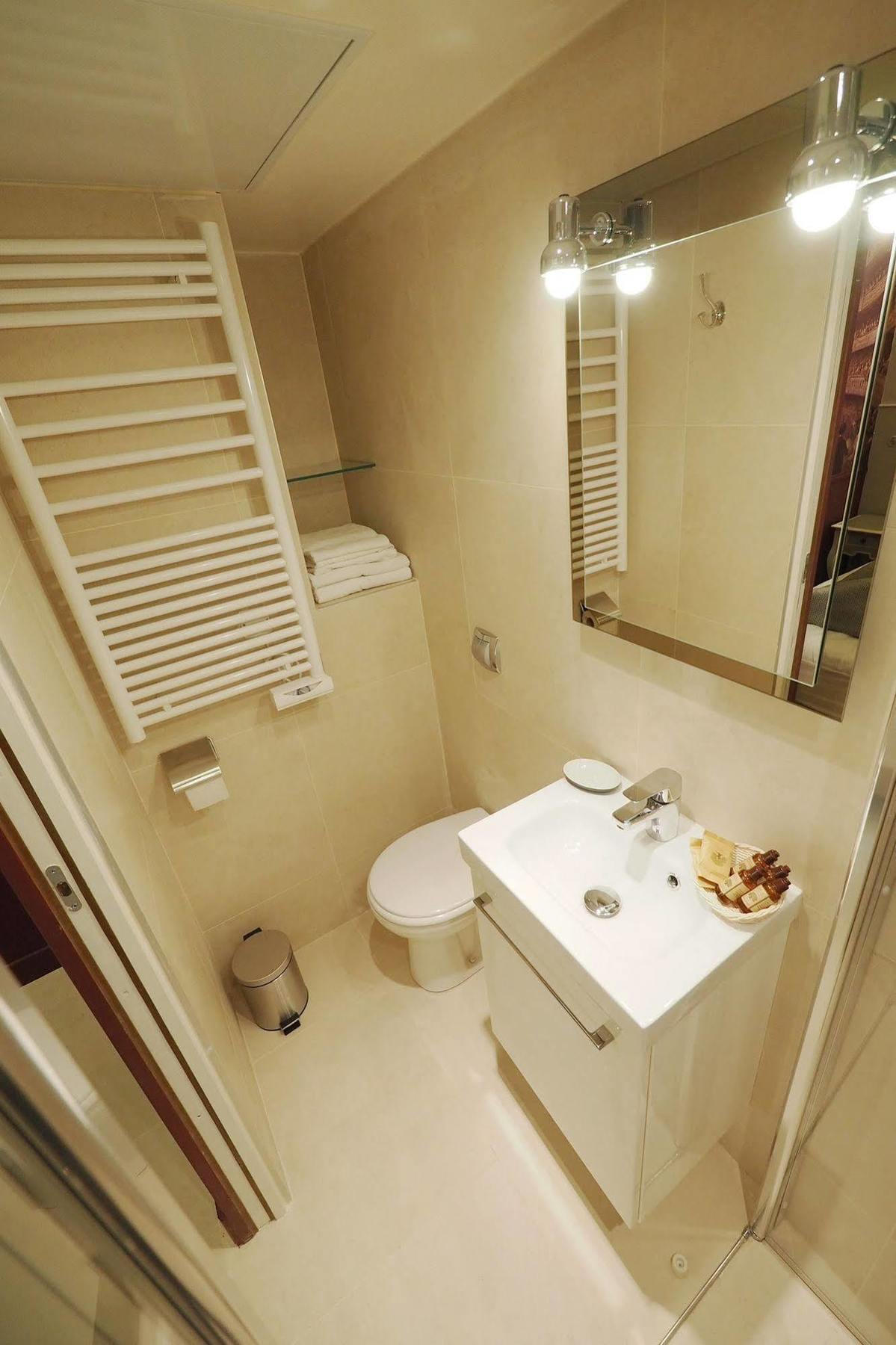 Palais Royal Chicsuites Parigi Esterno foto